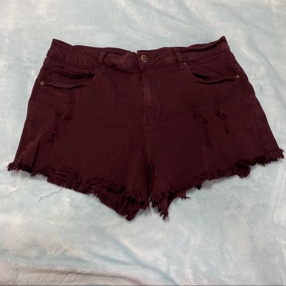 Res and Black Raw Hem Destroyed Jean shorts